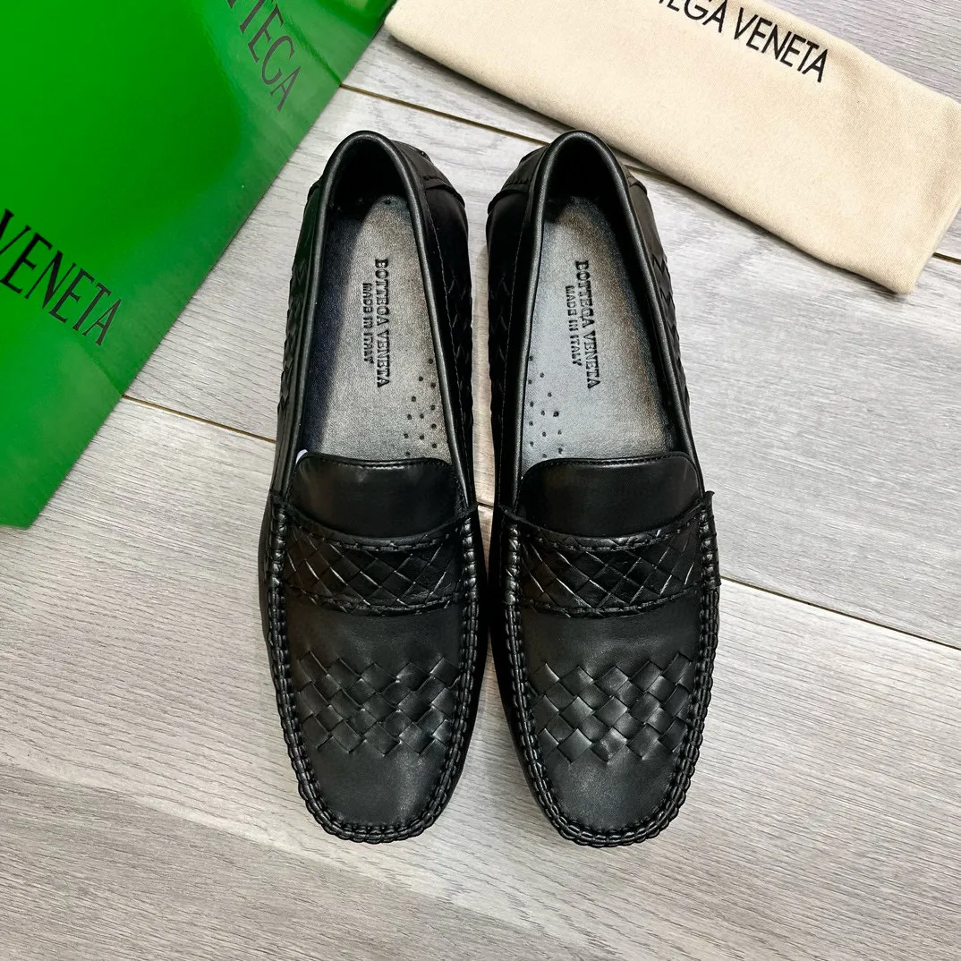 Factory price: 400💰BV new men's shoes original replica👉👉High-end men's casual beanie shoes/💞driving shoes! 🔊Upper imported cowhide woven, ☑️Sheepskin lining, one-step design, light and smart ☮☮Suitable for all kinds of travel, exclusive new style, real shot, size 38-44, (45 can be customized)